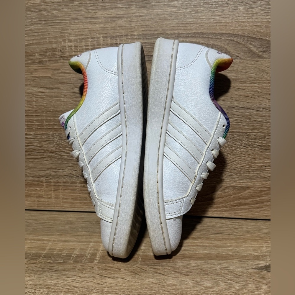 Adidas Shoes Womens 7 Grand Court Rainbow heart Low Top Sneakers H01054 White - Picture 5 of 10